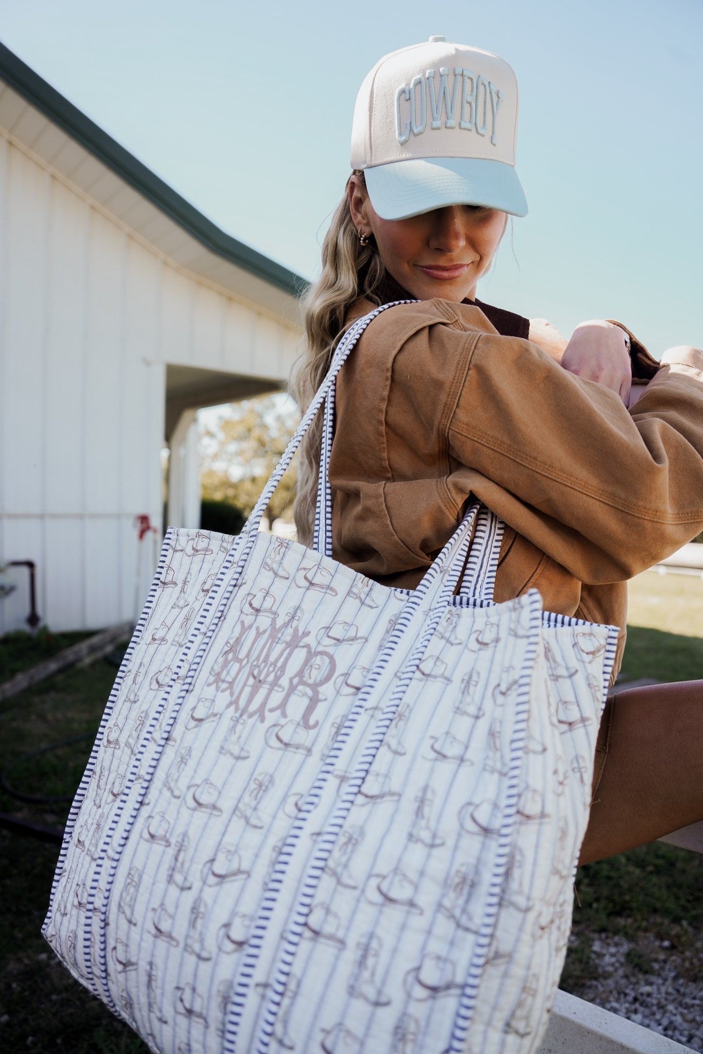 Cowboy - Baby Blue Vintage Trucker Hat