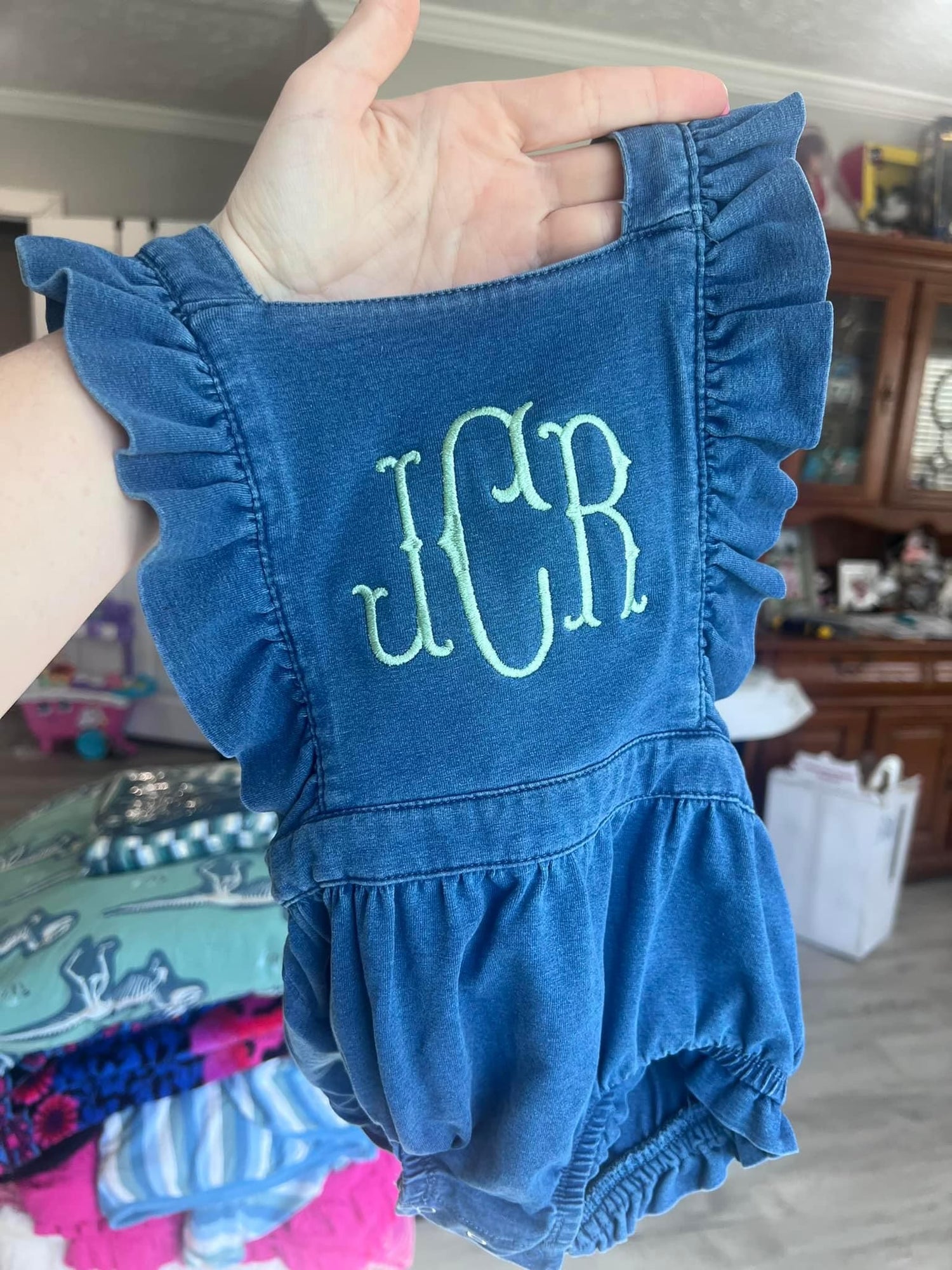 Monogram Bubble